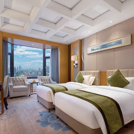 Tianlun Huangchao International Hotel(Chibi North Railway Station)