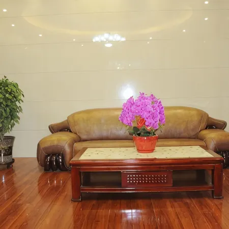 Fanshi Qingqing Hotel