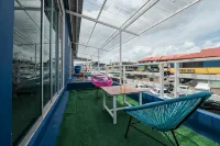 A° Hotel Semporna - Inns