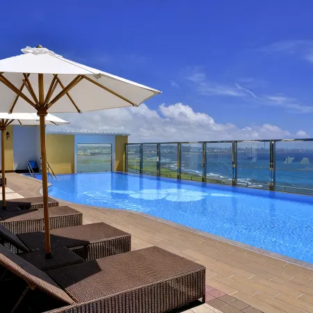 Vessel Hotel Campana Okinawa