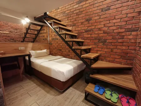 仙本那夏日麼麼館