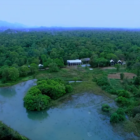 Ehalagala Lake Resort