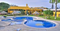 Hotel Terranova - Pools