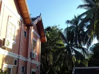 Villay Vanh Place House Các khách sạn gần Làng Ban Phanom