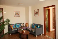 Sanyuesan Theme Hotel