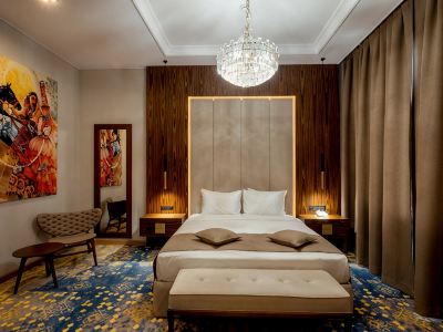 Qazaq Hotel Premium