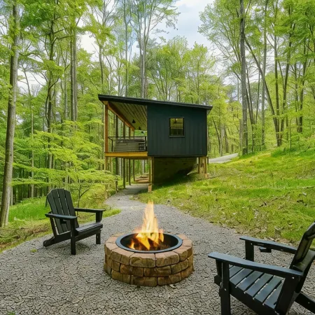 Honeymoon Hollow Cabin at Trickle Creek