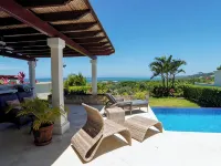 Caribatters @ Pristine Bay Ocean and Golf Course View Hotels in Pristine Bay