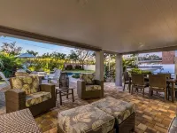 Flamingo Royale — Beach Luxury Resort Hotels in West Bradenton