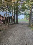 Quaint Cottage on Swan Lake