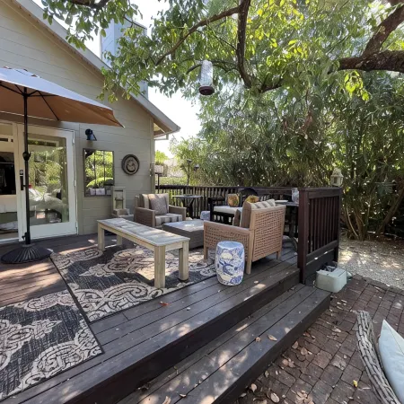 Romantic, Private Jewel - 3 blocks from Downtown St.Helena in the Napa Valley