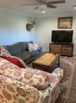 Waterfront Getaway with Dock - Homestays