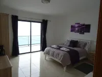 Funchal Old Town Villa Exceptional Ocean Views 5 min walk to shops & restaurants