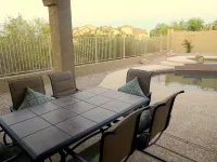 Quiet Relaxing Desert Oasis ...close to what ever action you may be looking for.