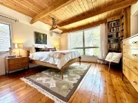 Chatham Cape Cod Retreat, near boat yards, Harding's Beach, Stage Harbor Light - 4-Star