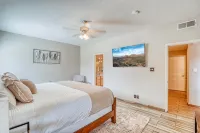 Spacious Northeast El Paso Home Near Franklin Mountains, Fort Bliss & Meta Site. - شرفة