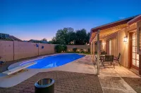 Cozy Remodel, Diving Pool & Hot tub, Great Location Near Entertainment! - 3-Star