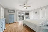 Spacious Family Beach Condo. Quiet North End. Walk to Beach, Pool & Attractions - 2-Star