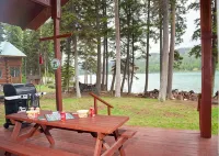 Mountain cabin just steps away from Ashley Lake - Hytter