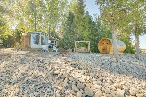 Lake Huron Heaven: Private Sauna and Waterfront Access, Sunset Views