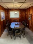 Newly renovated kitchen 2024. Dead end Street, Large Yard, not on a hilltop. - Wifi