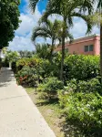 Idyllic, Romantic Caribbean Ocean Front View Coakley Bay Condo. Quiet East End - Pools