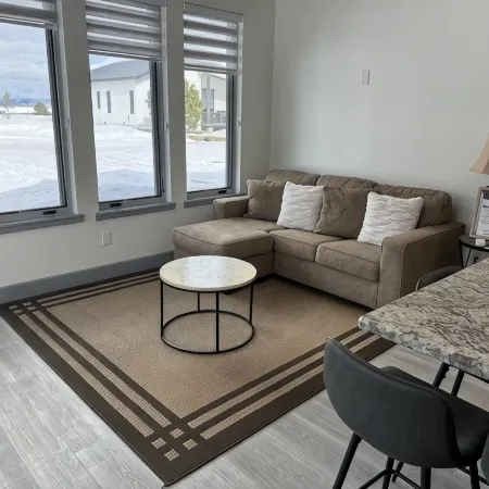 Come enjoy our"beautiful new modern guest house" with a view to the ski mountain