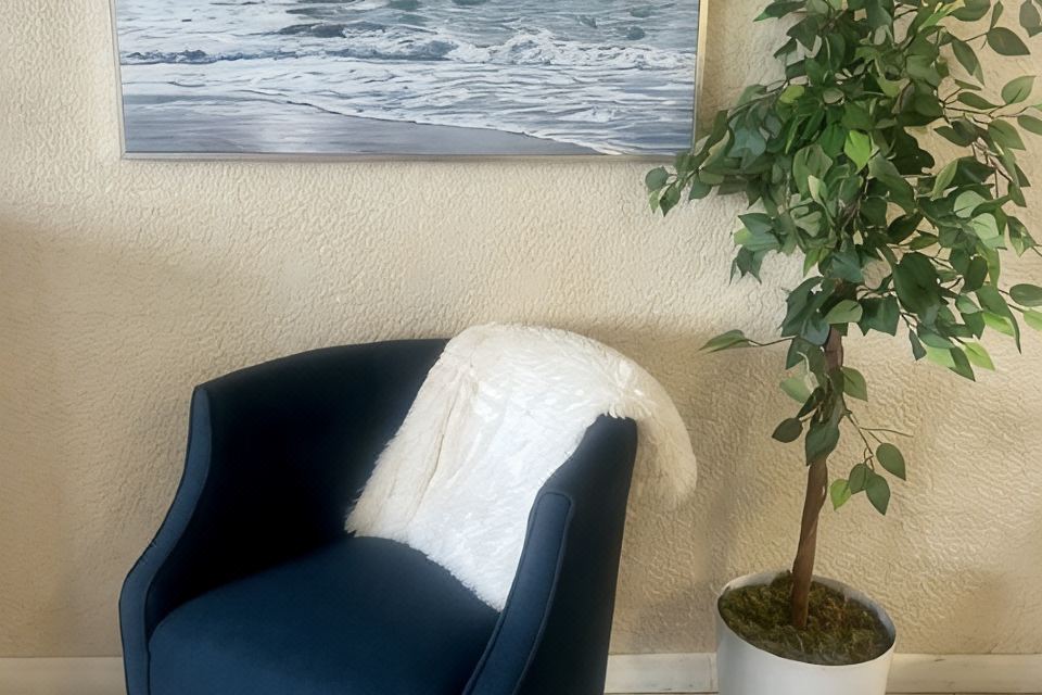 Photo 6 of 6
