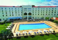 Bisila Palace - Pools
