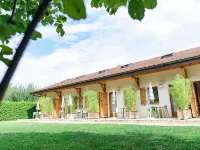 L'Aurore du Lac Hotels in Sevrier