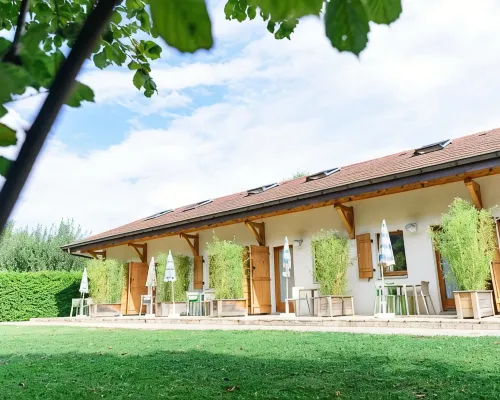 L'Aurore du Lac Hotels in Sevrier