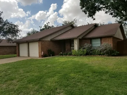 Family-sized home with quick access to the loop!! - 3つ星