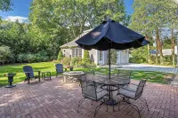 Gorgeous home in historic downtown Sandwich with hot tub/sauna