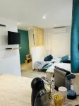 Charming downtown studio