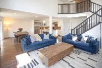 Fully Renovated Condo in Greenspring Community (Mt Snow)
