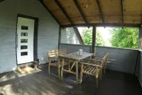 Haus Hannemann, enjoy Rügen in peace and quiet, good location for cycling tours, pets possible - Wifi