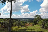 Celeste Suites, in Vale dos Vinhedos with Bathtub and Colonial Breakfast - Homestays