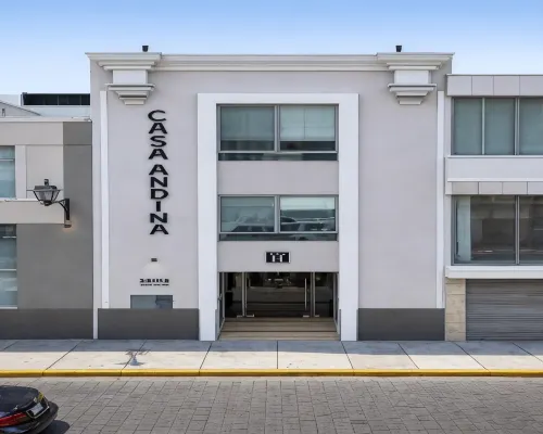 Casa Andina Standard Trujillo Plaza โรงแรมในตรูฆีโย