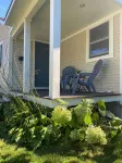 Beautiful 2 BR home, quiet, minutes from downtown - Homestays