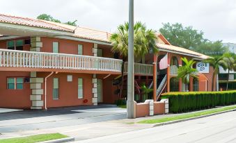 Gables Inn