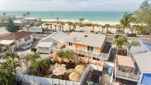 Spectacular Beach & Dolphin Views!  Huge Private Balcony! 2BR/2BA Upstairs Villa - Beach