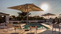 Sunshine's House, Beautiful Villa With Swimming Pool Close ToThe Beach, Sun&Relax - Villas