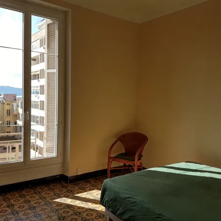 CORSICA- AJACCIO - quiet apartment T4 3 bedrooms - Sea 100m
