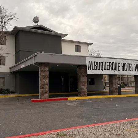 Garner Hotel Albuquerque West
