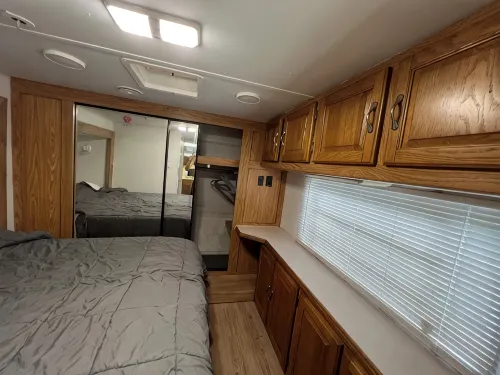 Shaanti Living • Cozy Private Camper 2