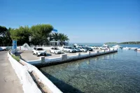 Hotel Isola Lo Scoglio - Parkering