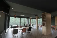 Aleksberg Club, Dilijan Hotel - bar