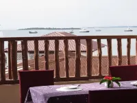 Rumaisa Hotel