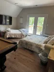 Oxford Hideaway-A Spacious 4-bedroom home close to Ole Miss - 4-Star