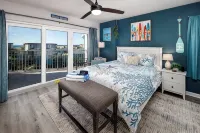 Gulf View Island Studio w/ Restaurant Nearby - Kitchens